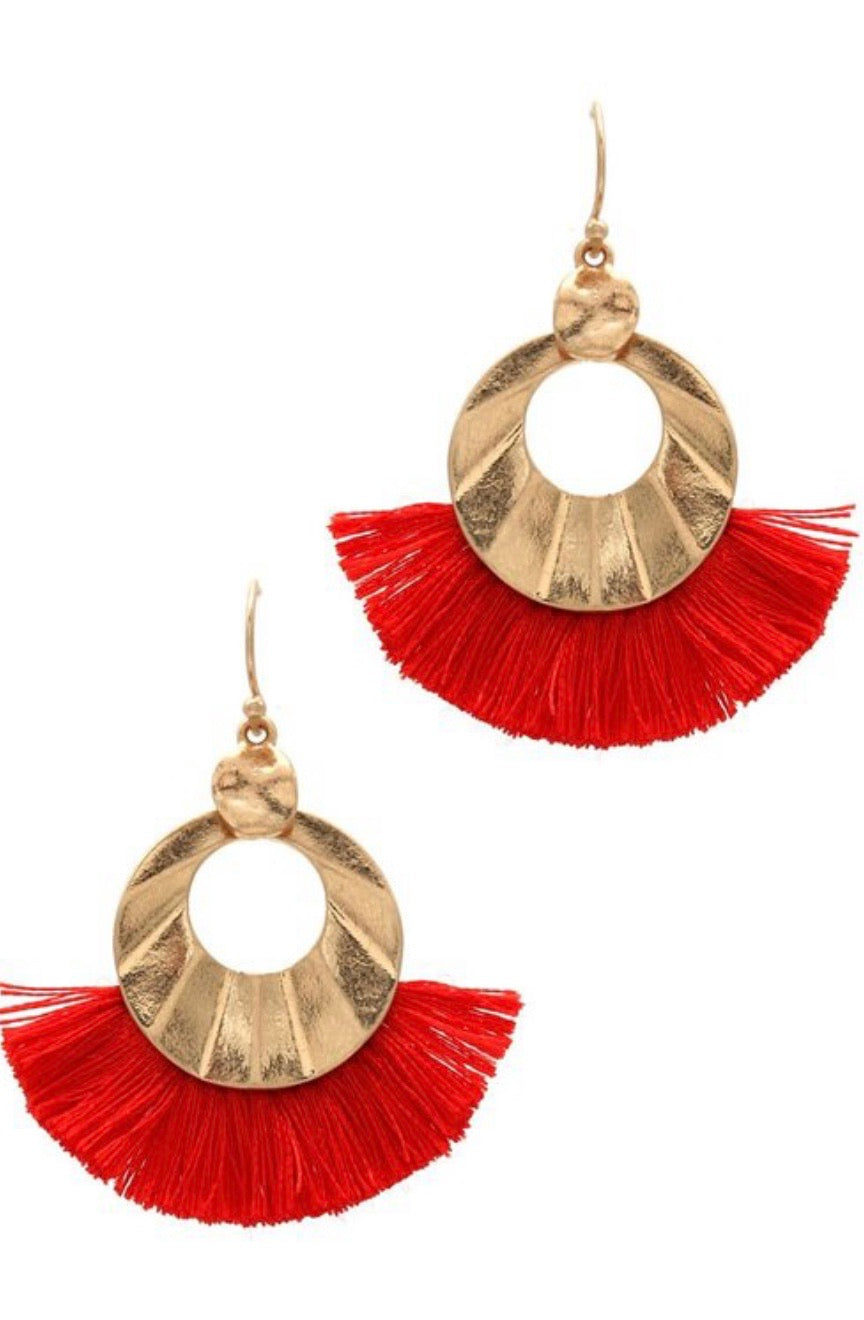 Wavy Tassel Earring - Ivory, Red, Black, Multi